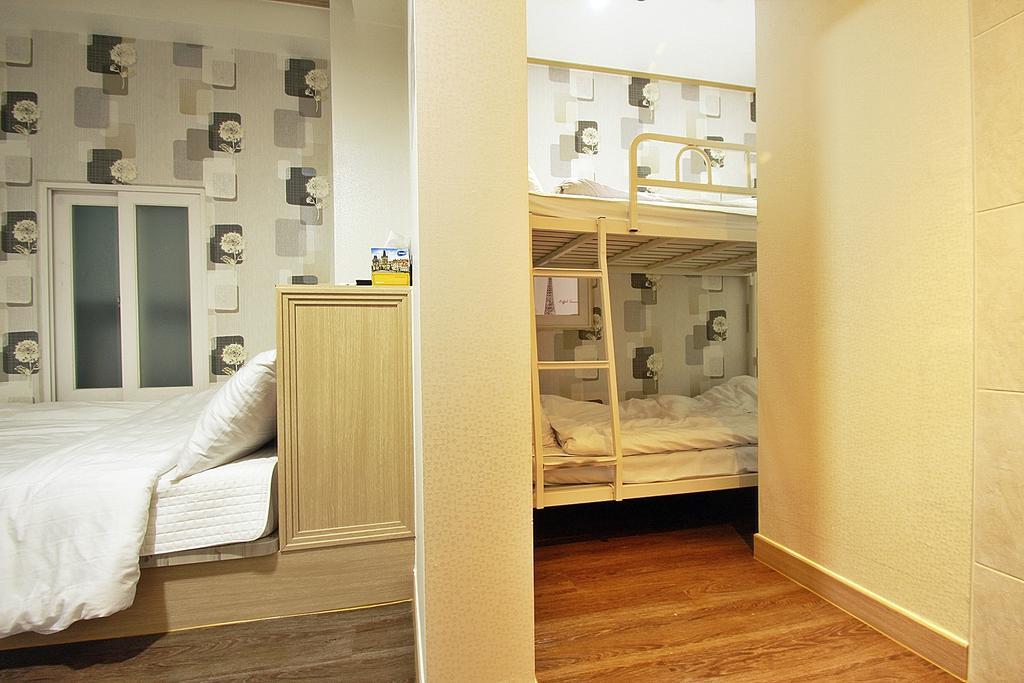 Eel Guesthouse Seoul Ruang foto