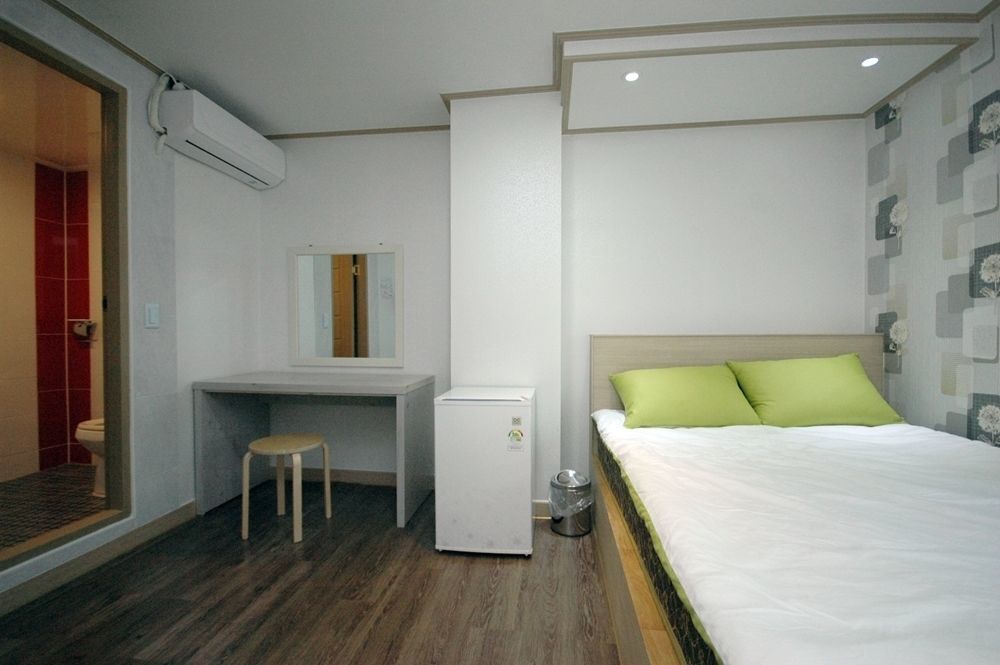 Eel Guesthouse Seoul Bagian luar foto