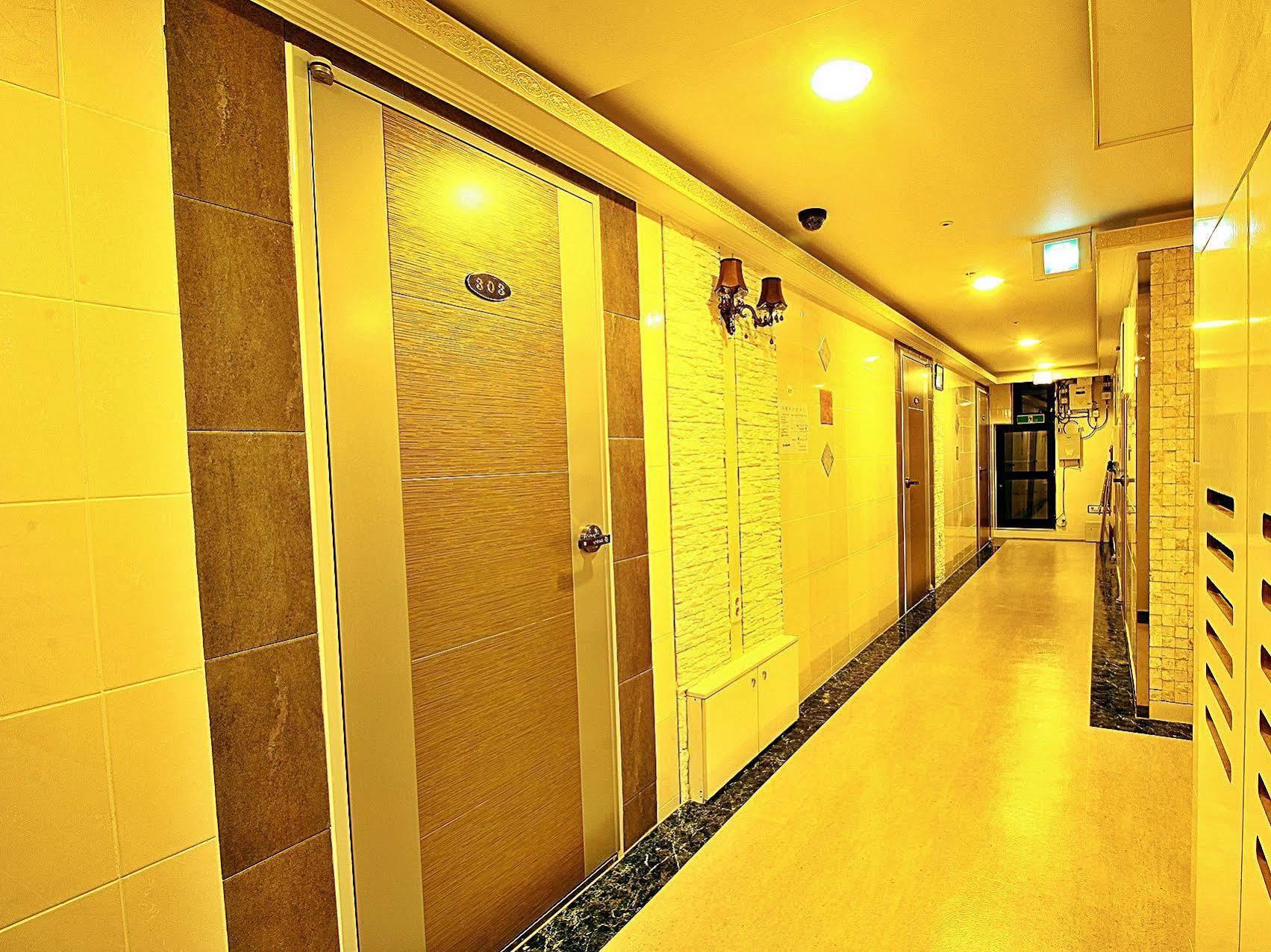 Eel Guesthouse Seoul Bagian luar foto